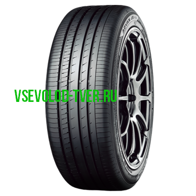 Yokohama Advan dB V553 225/50 R18 W лето
